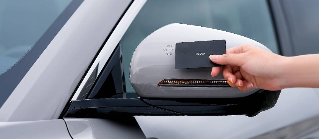 technologie-nfc-byd-song-plus-dm-i Technologie NFC du BYD Song Plus DM‑i pour un accès et un démarrage sans clé faciles et sécurisés